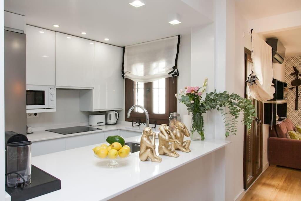 Modern & Nice Apartment. Old Town. Private Parking Sevilha Exterior foto
